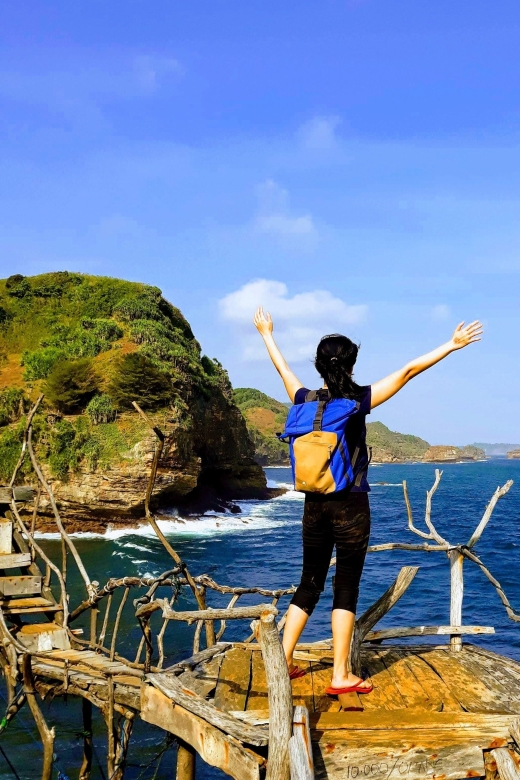 Incredibly Jomblang Cave and Timang Beach Tour - Connecting to Grubug Cave