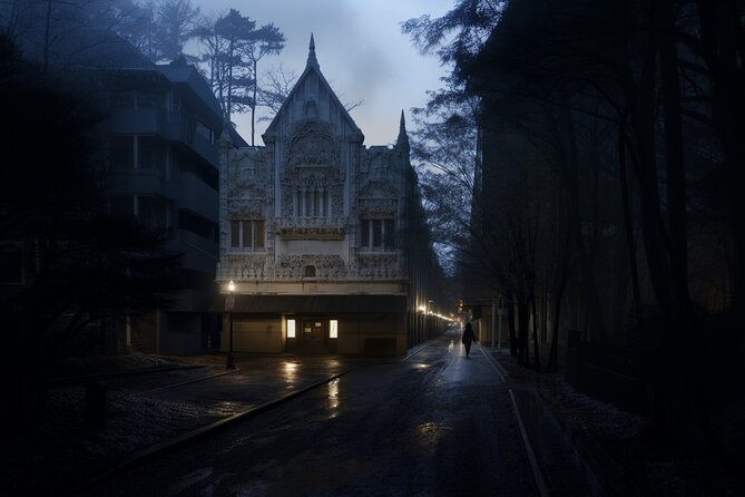 Indianapolis Ghosts: Haunts, Spirits, and Phantoms Walking Tour - Exploring Indianapolis Ghosts