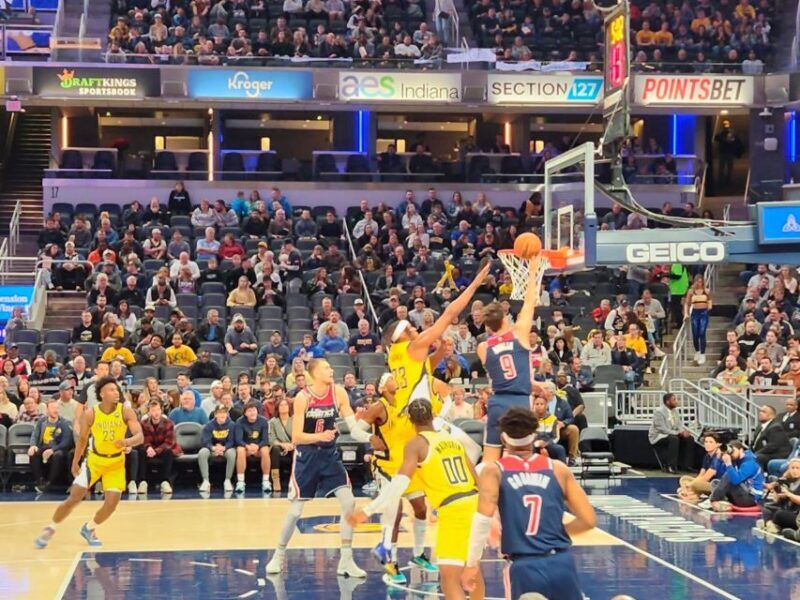 Indianapolis: Indiana Pacers Basketball Game Ticket - What to Expect at a Pacers Game in Indianapolis