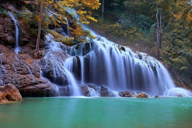 Individual Route Sumba - Private Driver - Free WI-FI - Cultural and Historical Insights