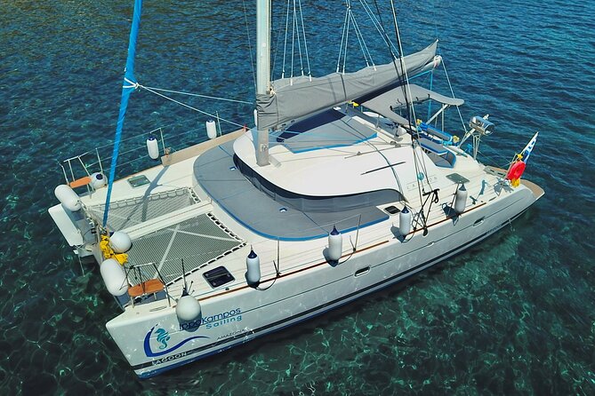 Infinity Blue Semi Private Sunset Cruise With Meal in Santorini - Positive Guest Experiences