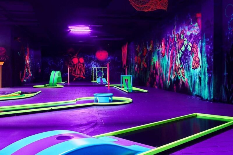 Innsbruck: 3D Mini Golf with Dazzling Light Effects - FAQ