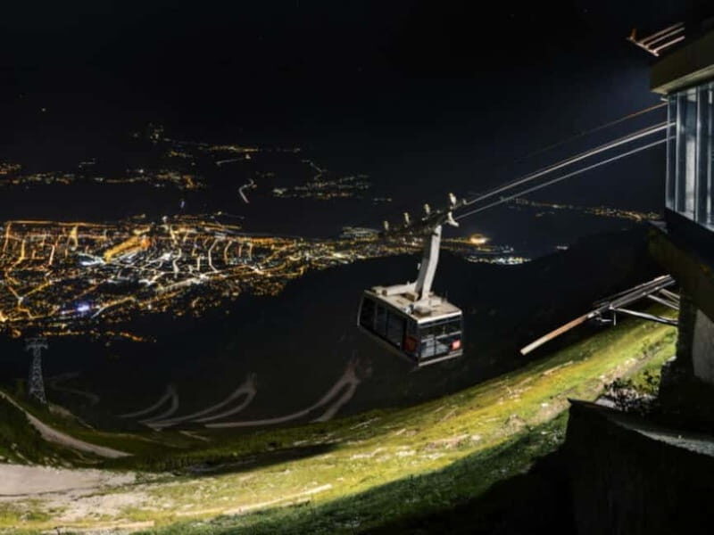 Innsbruck: All-You-Can-Eat Ribs and Wings with Sunset Views - An In-Depth Look at the Experience