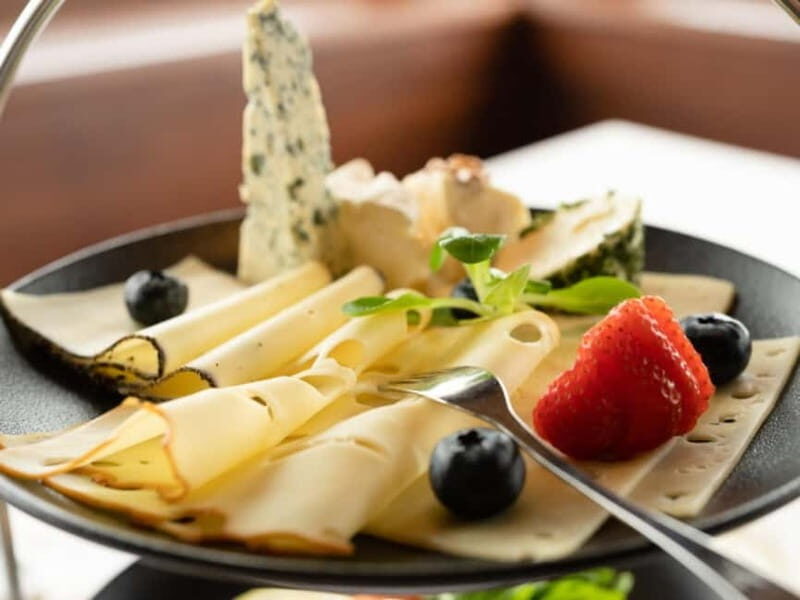 Innsbruck: Breakfast with Prosecco and Panoramic Views - Practical Details and Value
