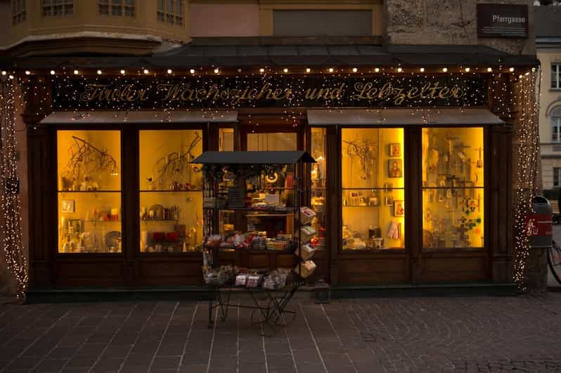 Innsbruck Christmas Market Tour - Market Experience