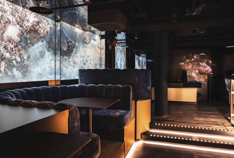 Innsbruck: Party-Ticket at Luna Club Lounge - A Practical Look at the Luna Club Lounge Party Ticket