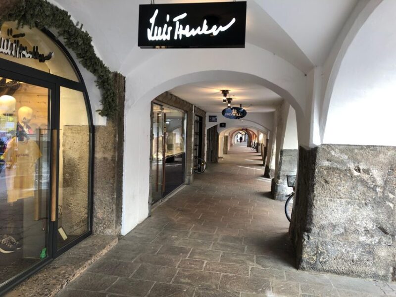 Innsbruck: Private City Tour by a Licenced Austria Guide - Accessibility Information