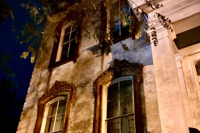 Interactive Paranormal Ghost Walking Tour in Savannah Georgia - Accessibility and Participant Requirements