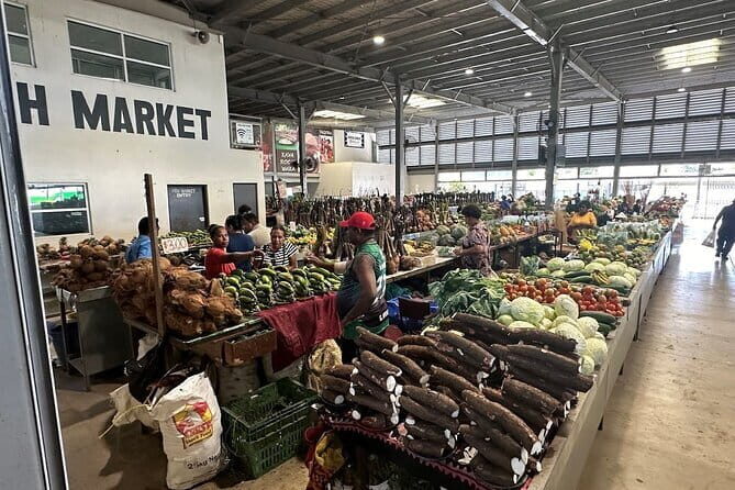 Intercontinental Fiji Golf Resort to Nadi Airport - Private Mini-Van(1-7 Seater) - Key Points