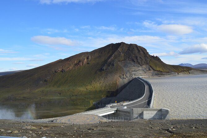 Into the Highlands 4x4 Bus Truck Day Tour - The Experience of the Guides and the Group