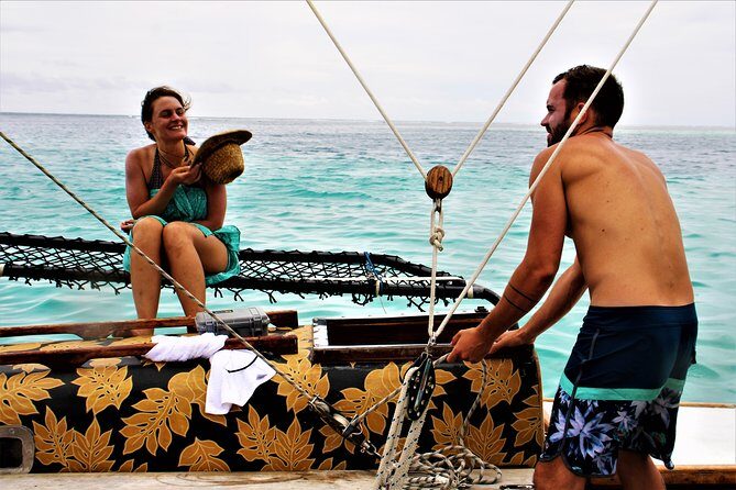 Introduction to sailing and discovering the lagoon - Price and Value