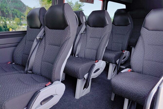 Invercargill to Te Anau Small Group Transfer - An In-Depth Look at the Invercargill to Te Anau Transfer