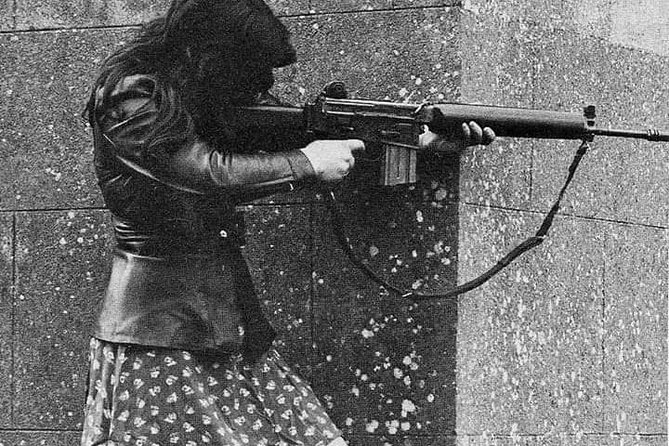 IRA Troubles Conflict Private Tour Museum Graves Murals and Political Analysis - Significance of Political Murals