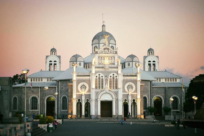 Irazu Volcano, Cartago City - Basilica and Orosi Valley - Exploring Irazu Volcano