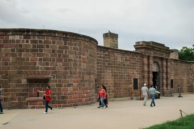 Irish History Walking Tour of Lower Manhattan - The Practicalities: Price, Duration, and Accessibility