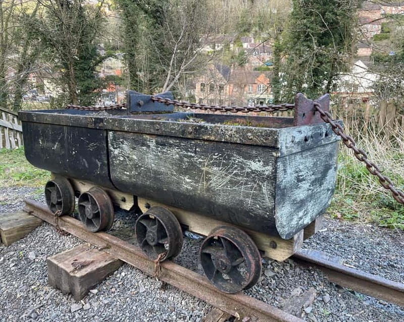 Ironbridge: Guided Walking Tour with Victorian Professor - A Walk Through History at Ironbridge