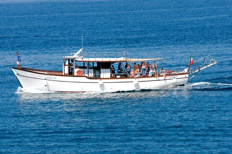 Ischia by Sea: Boat Tour through Wonders,Silence Hidden Bays - The Sum Up