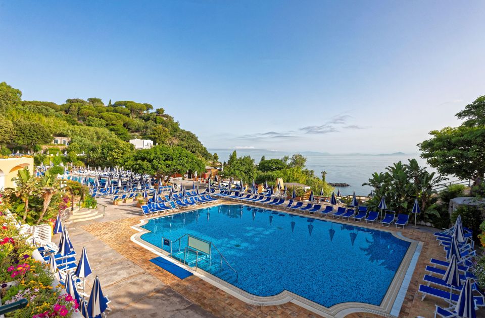 Ischia: Castiglione Thermal Park 1-Day Access Ticket - Park Features
