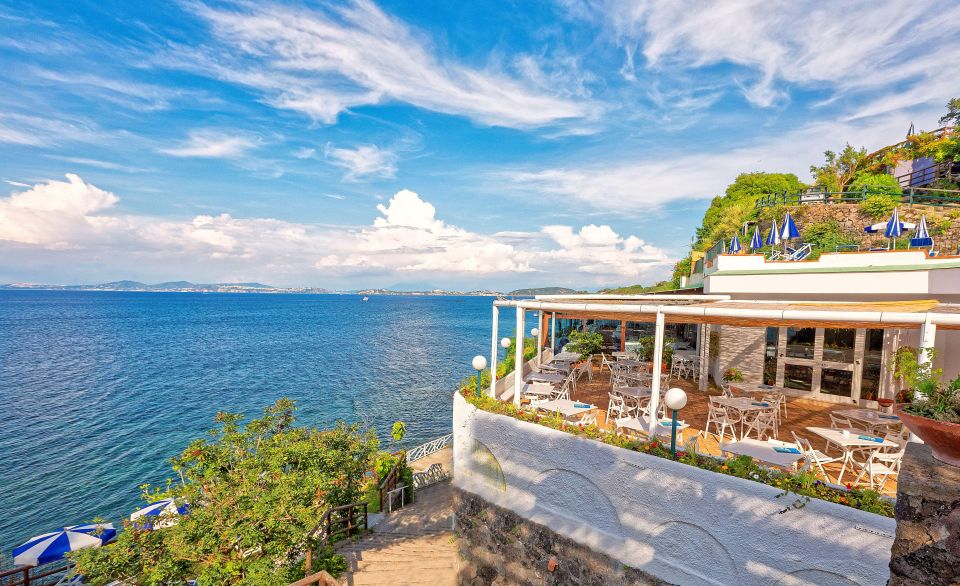 Ischia: Castiglione Thermal Park 1-Day Access Ticket - Getting to the Park