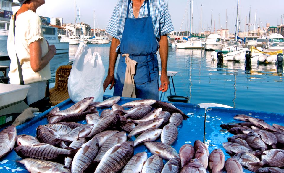 Ischia: Market, Cooking Demo & Meal at a Locals Home - Wines and Beverages Included