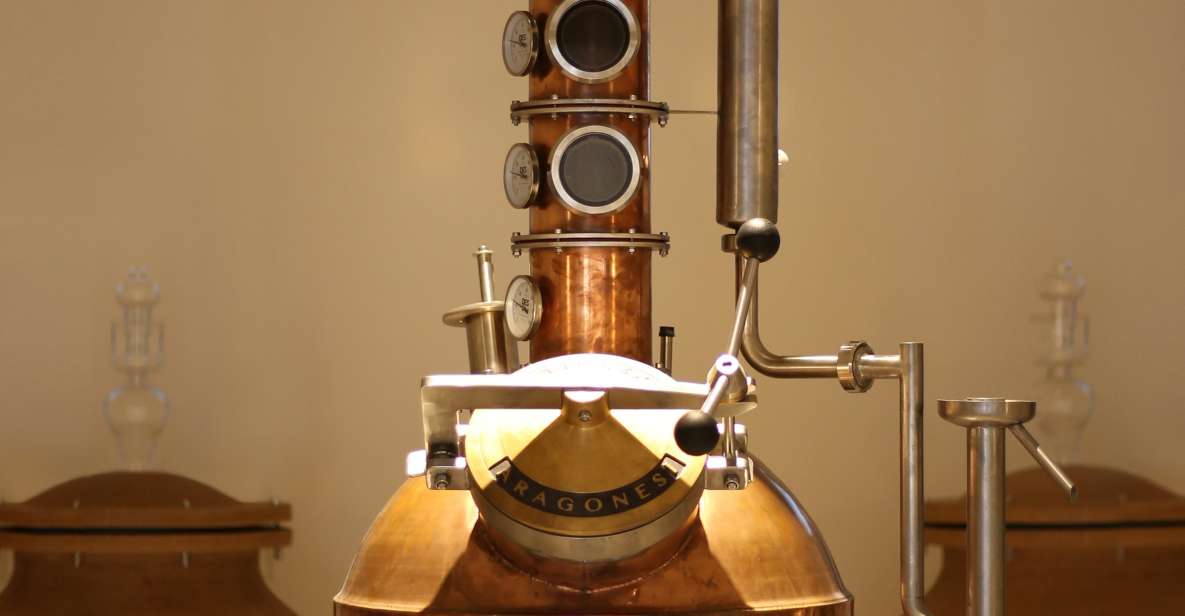 Ischia: Private Distillery Tour and Tasting With the Artisan - Tastings and Pairings