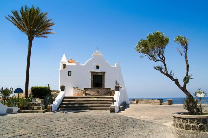 Ischia: Private Island Tour with Lunch - Key Points