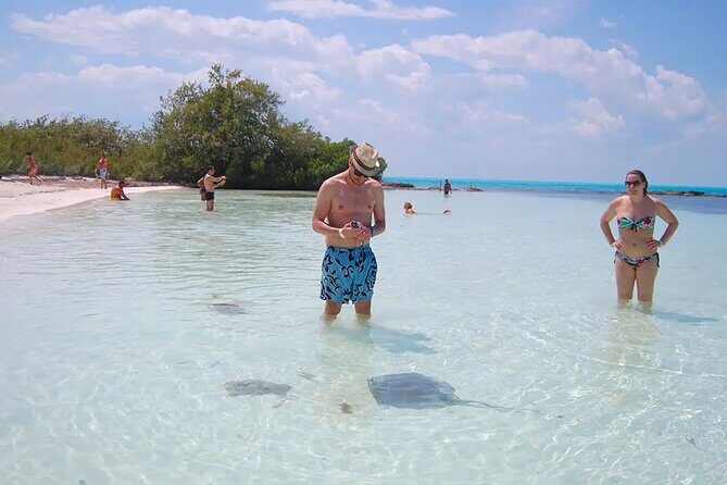 Isla Contoy and Isla Mujeres with All Inclusive Snorkeling - An Overview of the Experience