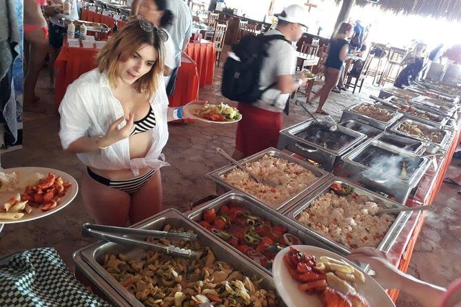 Isla Mujeres Catamaran Open Bar & Transportation from Cancun - The Value Proposition