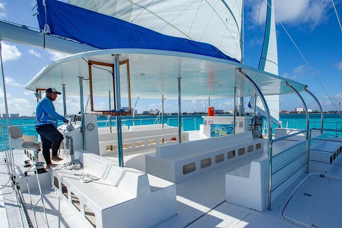 Isla Mujeres Catamaran Tour from Cancun with snorkel and Open Bar - Authentic Traveler Perspectives