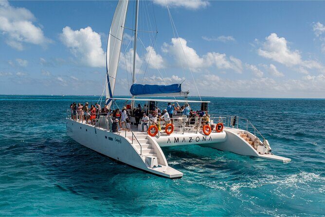 Isla Mujeres Catamaran Tour from Cancun with snorkel and Open Bar - The Bottom Line: Who Should Consider This Tour?