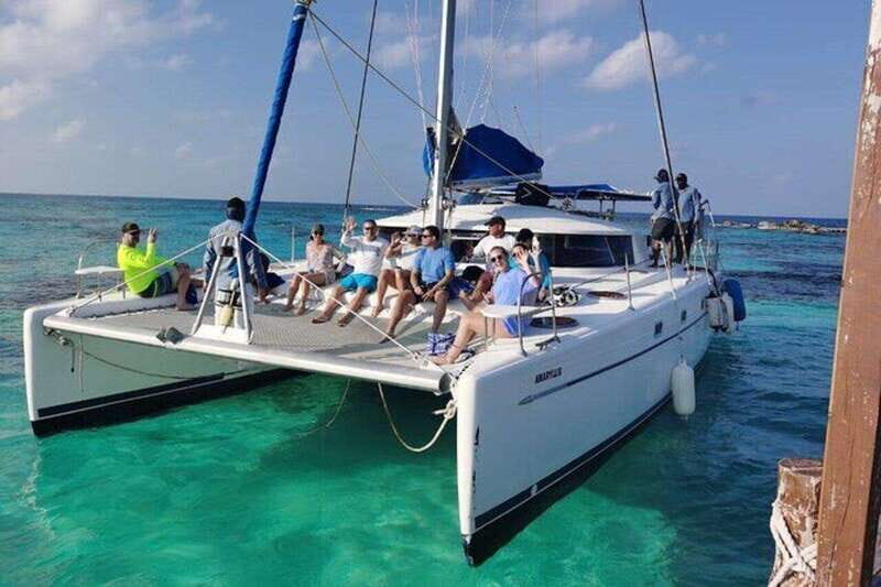 Isla Mujeres Plus Experience Catamaran Tour + Snorkel+Lunch - Key Points