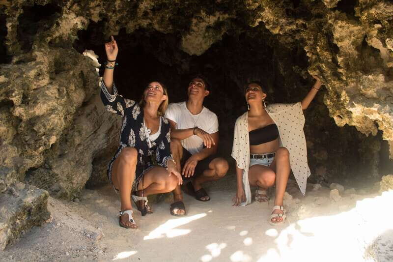 Isla Mujeres: Royal Garrafon VIP and Punta Sur admission - The Return and Reflection