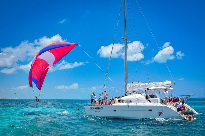 Isla Mujeres Rush : Catamaran Snorkeling and BUFFET in Beach Club - FAQ