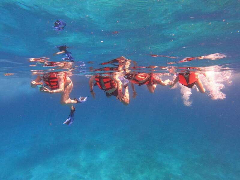 Isla Mujeres: Snorkeling Adventure at the Underwater Museum - Key Points