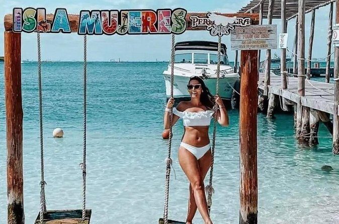 Isla Mujeres Snorkeling Catamaran Adventure with Lunch - The Sum Up