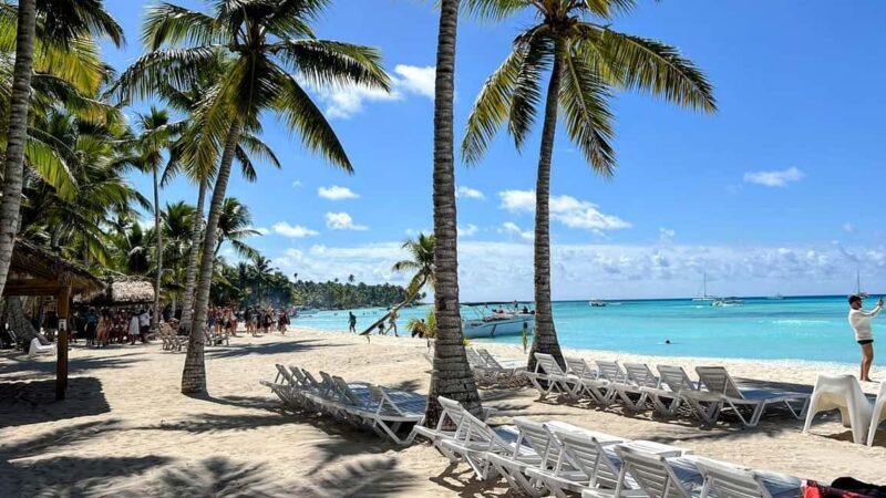 isla saona día completo - Key Points