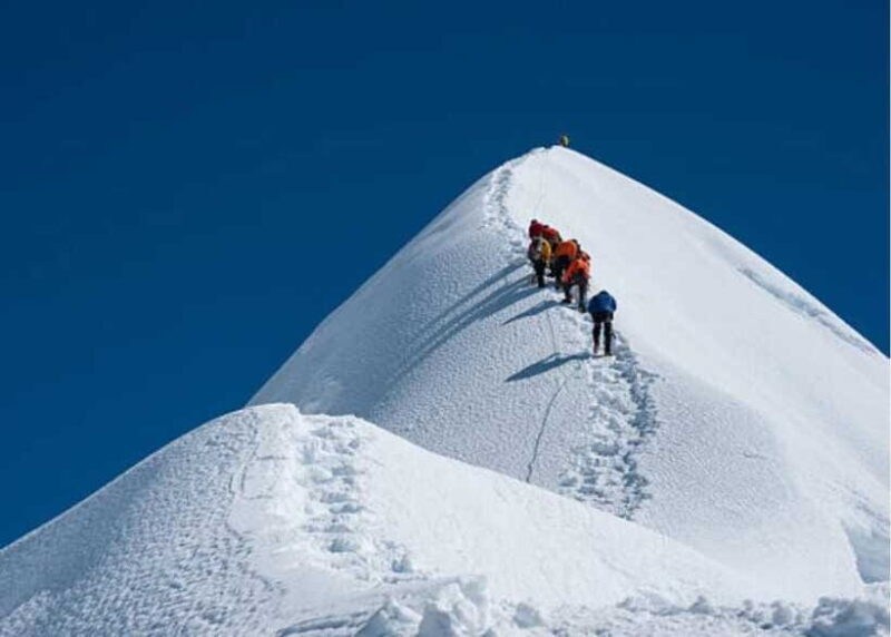 Island Peak Climbing & Everest Base Camp-18 Days - Possible Drawbacks to Consider