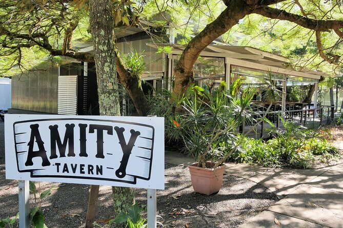 Island Pub Crawl with Lunch and High Speed Boat Tour in Brisbane - The Sum Up: Who Should Consider This Tour?