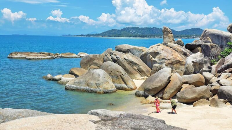 ISLAND TOUR ECO AROUND KOH SAMUI HALF DAY RARE SIGHTSEEING - Balance on the Remarkable Overlap Stone
