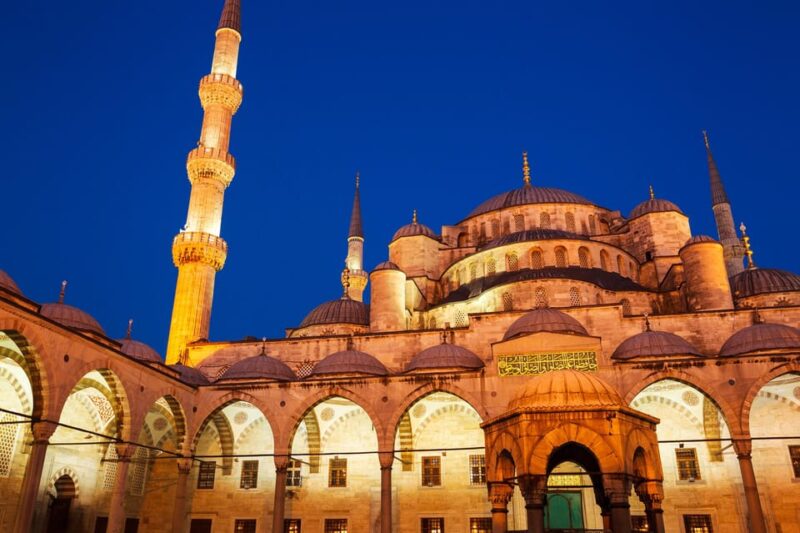 Istanbul: Bespoke Tour With Guide and Skip-The-Line Entries - What to Bring