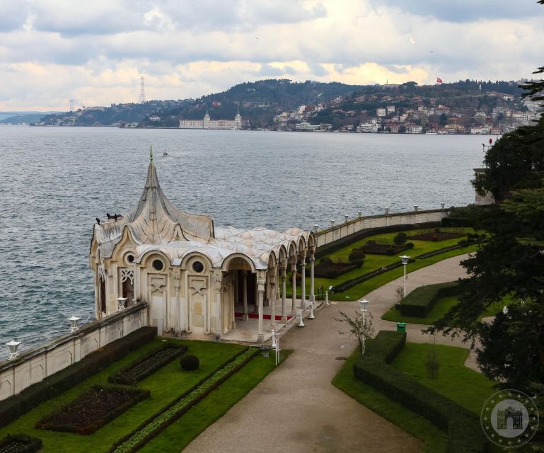 Istanbul: Best of One Day Two Continents Tour, Europe&Asia - Key Attractions