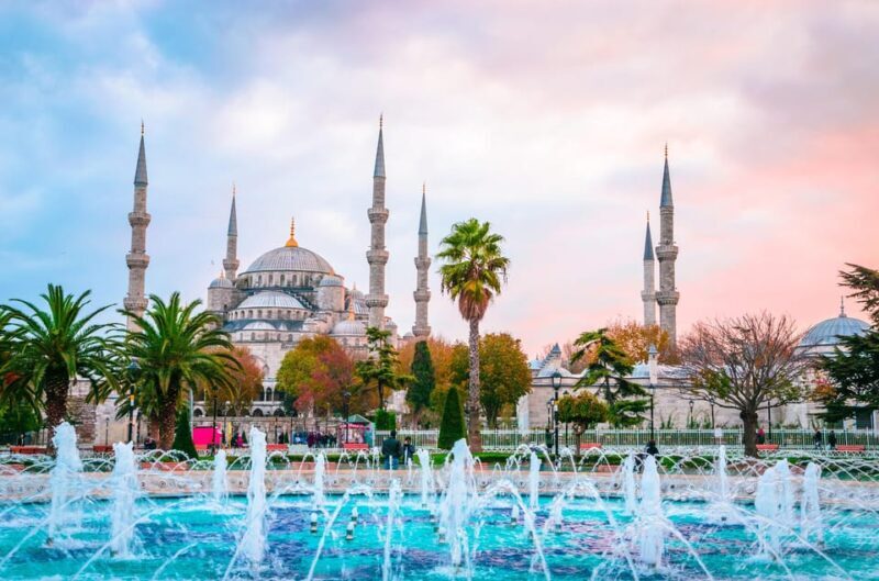 Istanbul: Blue Mosque and Hagia Sophia Tour w/Entry Tickets - A Closer Look at the Tour Experience
