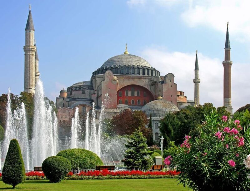 Istanbul: Blue Mosque, Hagia Sofia & Topkapi Palace Day Tour - Practical Tips for Travelers