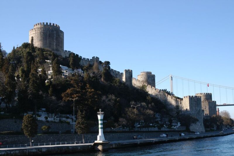 Istanbul: Bosphorus and Golden Horn Boat Tour - An In-Depth Look at the Experience