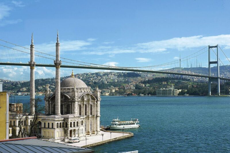 Istanbul: Bosphorus and Golden Horn Boat Tour - Who Should Book This Tour?