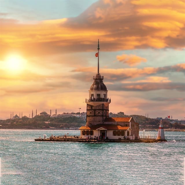 Istanbul: Bosphorus Cruise from Europe or Asia & Audio Guide - An Overview of the Experience