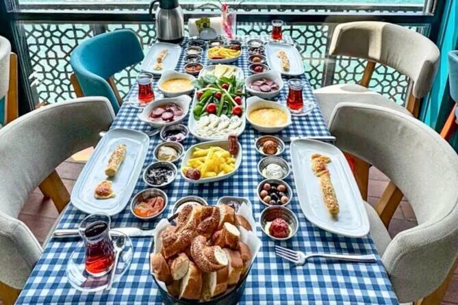 Istanbul Bosphorus Cruise with Turkish Breakfast - Introduction