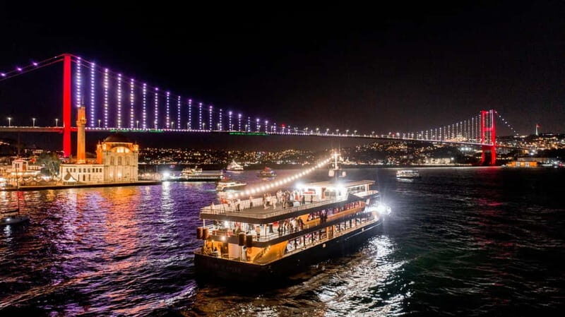 Istanbul: Bosphorus Dinner Cruise with Turkish Night Show - A Detailed Look at the Experience