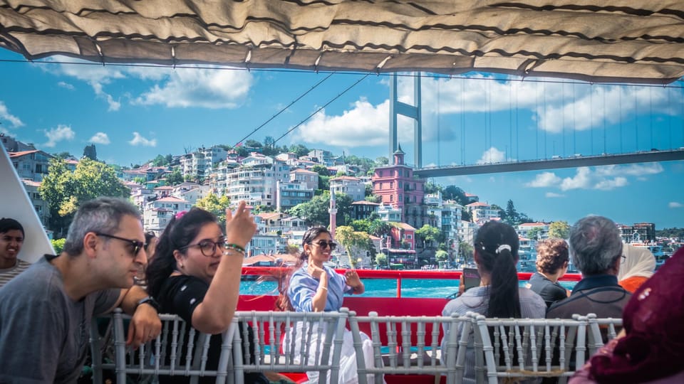 Istanbul: Bosphorus Sightseeing Cruise Tour with Audio Guide - Practical Details