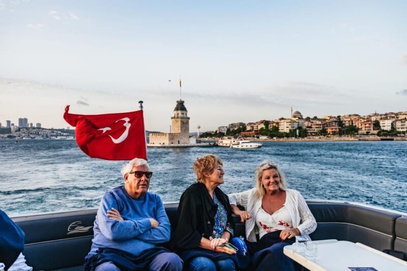 Istanbul: Bosphorus Sunset Cruise on a Luxury Yacht - FAQ